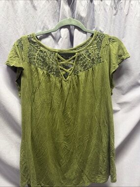 No Boundaries Olive Lace Yoke Crisscross Short Sleeve Top